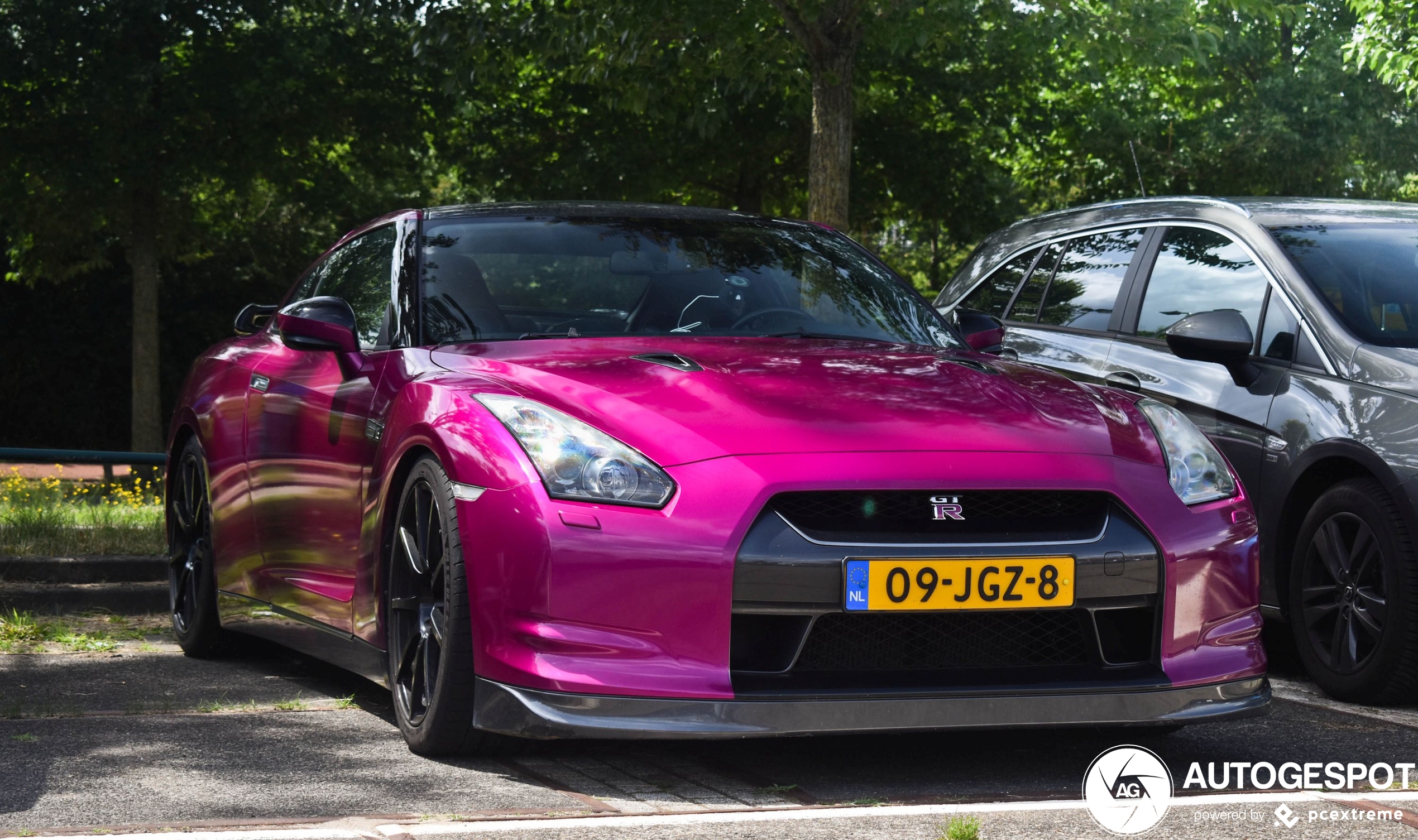 Nissan GT-R