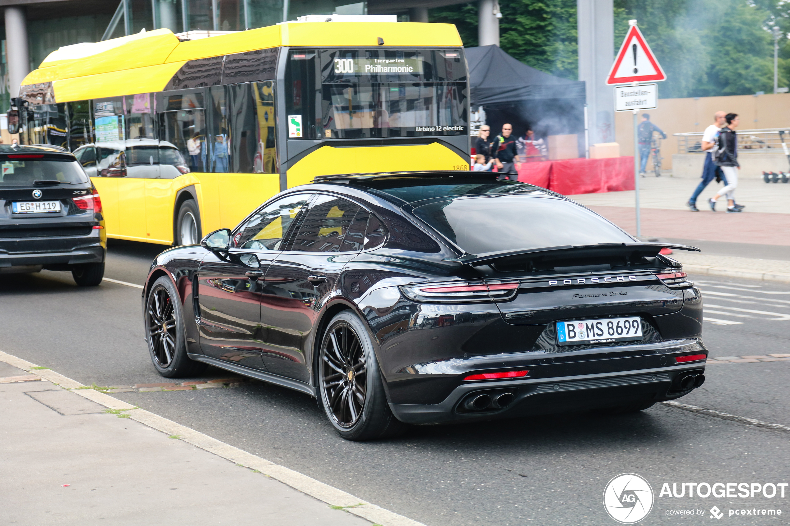 Porsche 971 Panamera Turbo