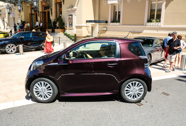 Aston Martin Cygnet