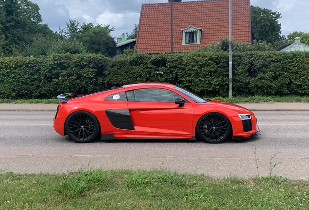 Audi R8 V10 Plus 2015