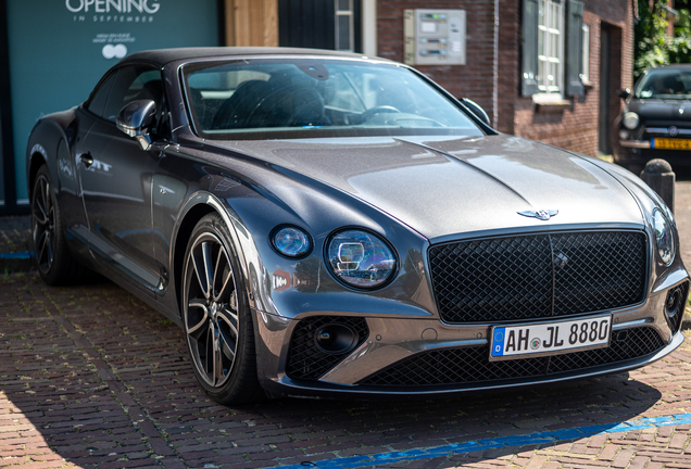 Bentley Continental GTC V8 2020