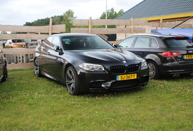 BMW M5 F10 2014