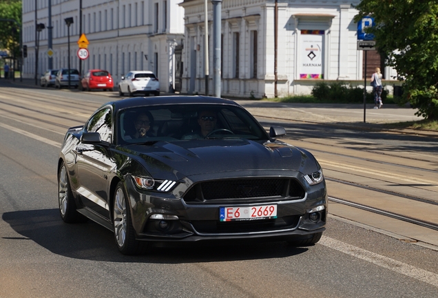 Ford Mustang GT 2015