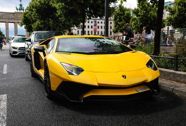 Lamborghini Aventador LP750-4 SuperVeloce