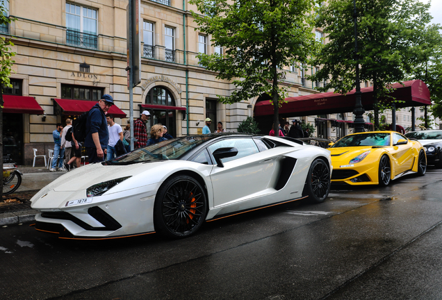 Lamborghini Aventador S LP740-4 Roadster