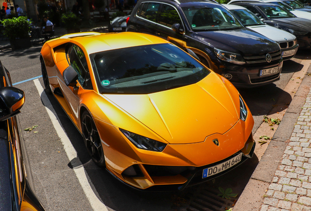 Lamborghini Huracán LP640-4 EVO