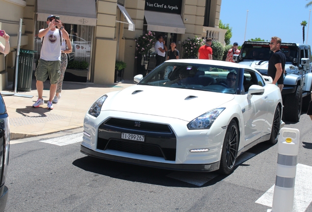 Nissan GT-R 2013