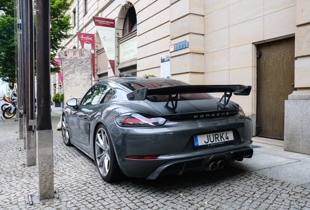 Porsche 718 Cayman S