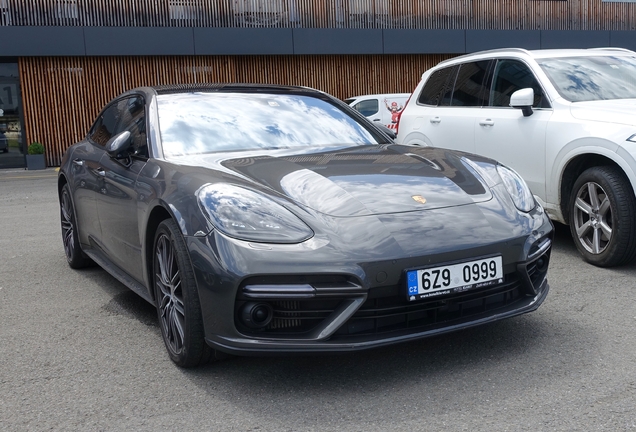 Porsche 971 Panamera Turbo Sport Turismo