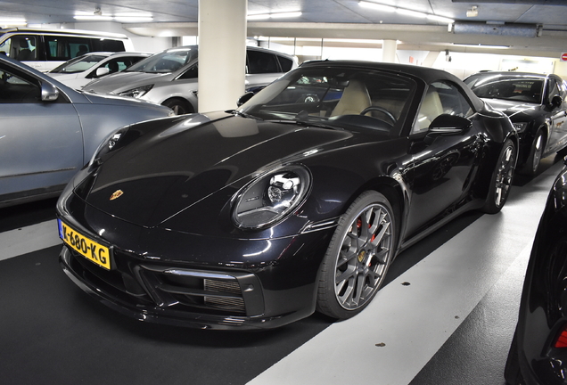 Porsche 992 Carrera S Cabriolet