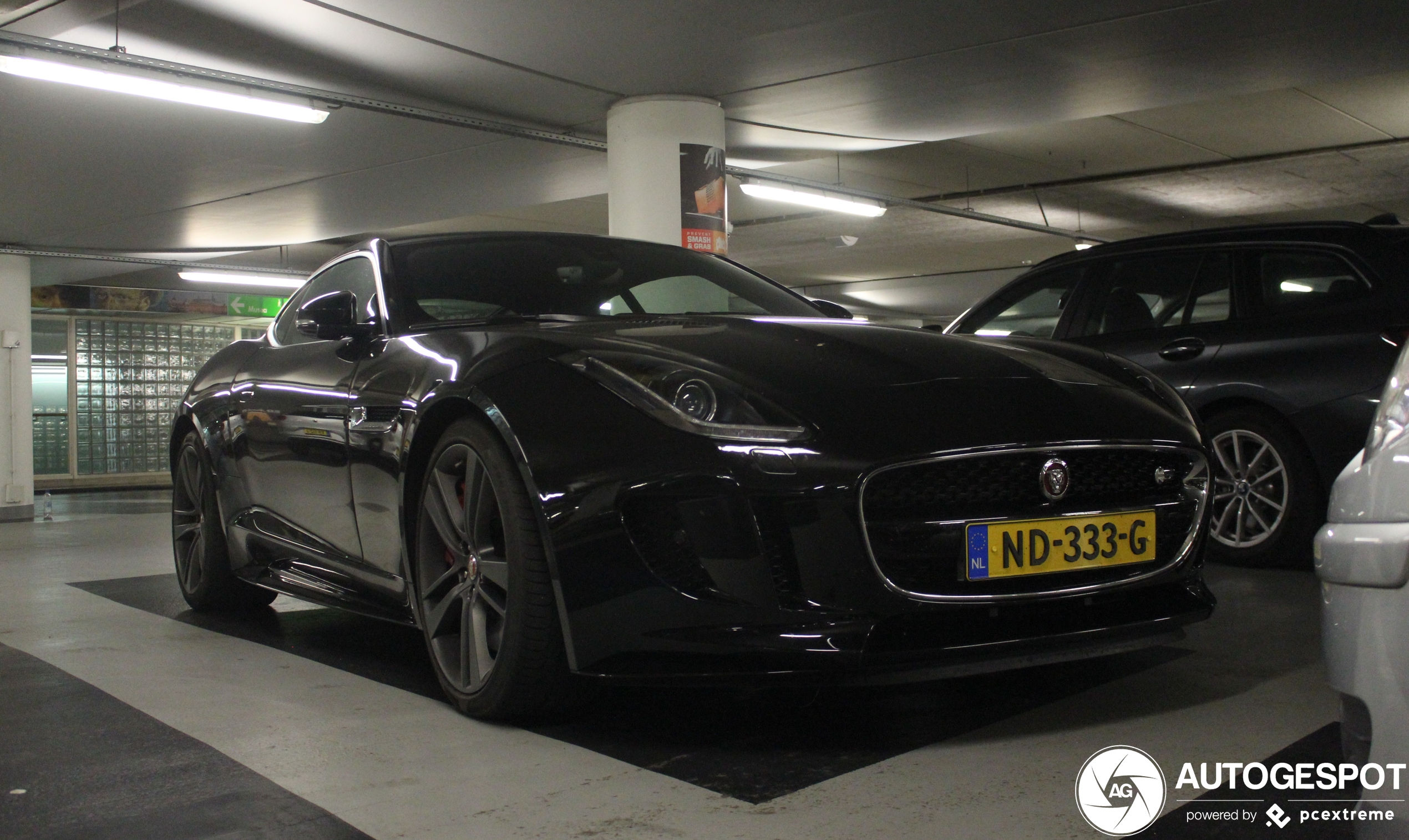 Jaguar F-TYPE S Coupé British Design Edition