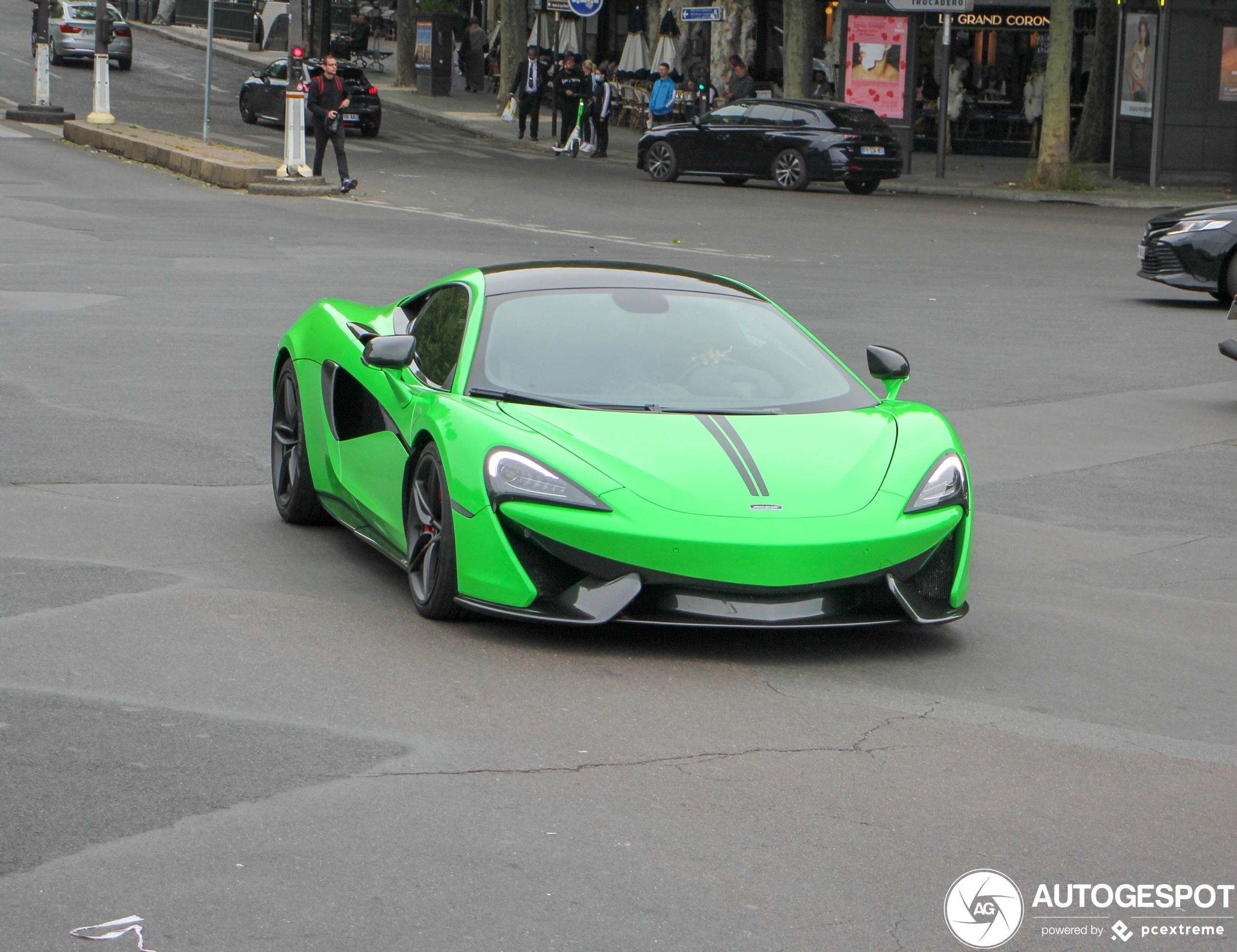 McLaren 570S