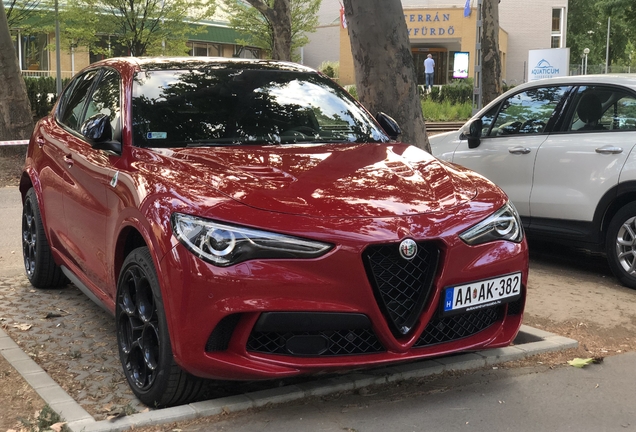 Alfa Romeo Stelvio Quadrifoglio 2020