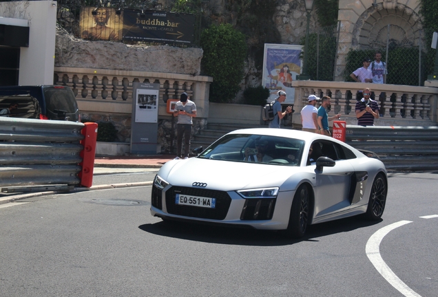 Audi R8 V10 Plus 2015