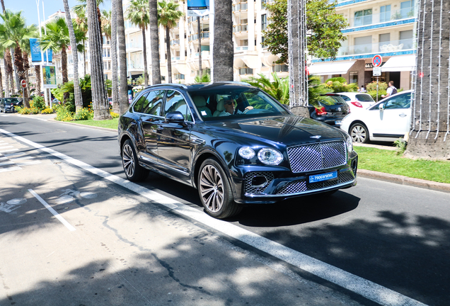 Bentley Bentayga Hybrid 2021 First Edition