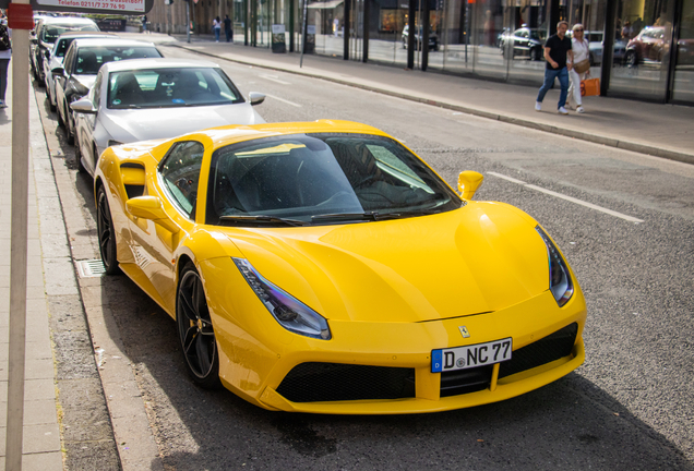 Ferrari 488 Spider