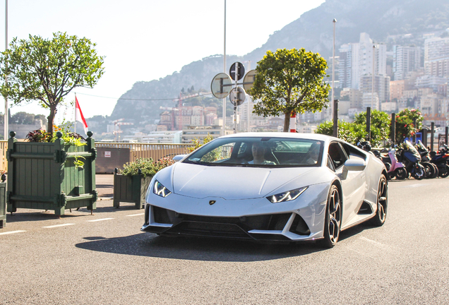 Lamborghini Huracán LP640-4 EVO