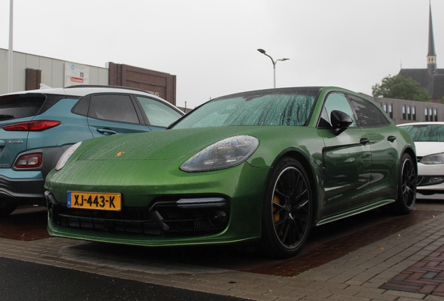 Porsche 971 Panamera GTS Sport Turismo