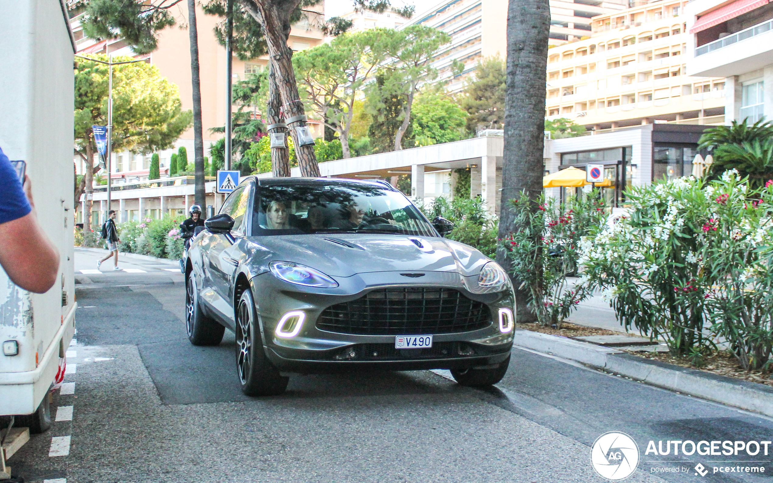 Aston Martin DBX