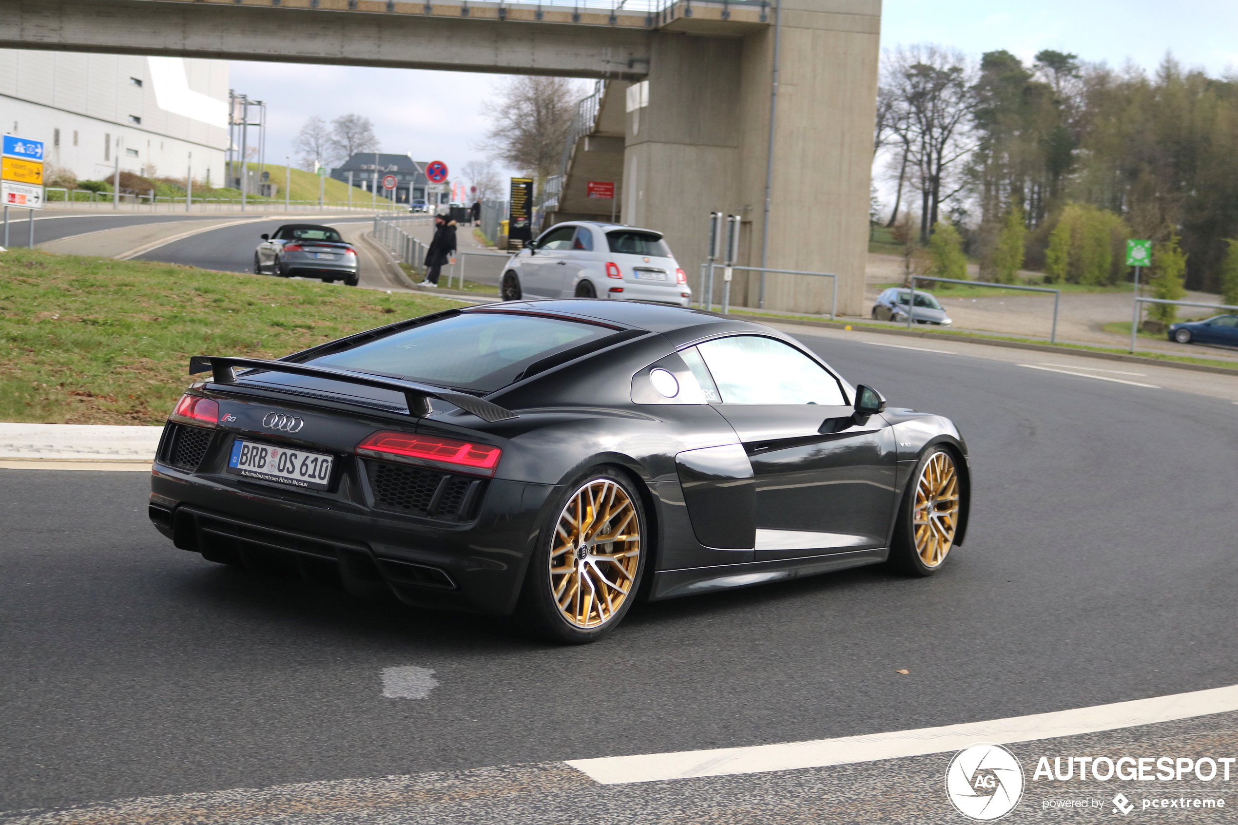 Audi R8 V10 Plus 2015