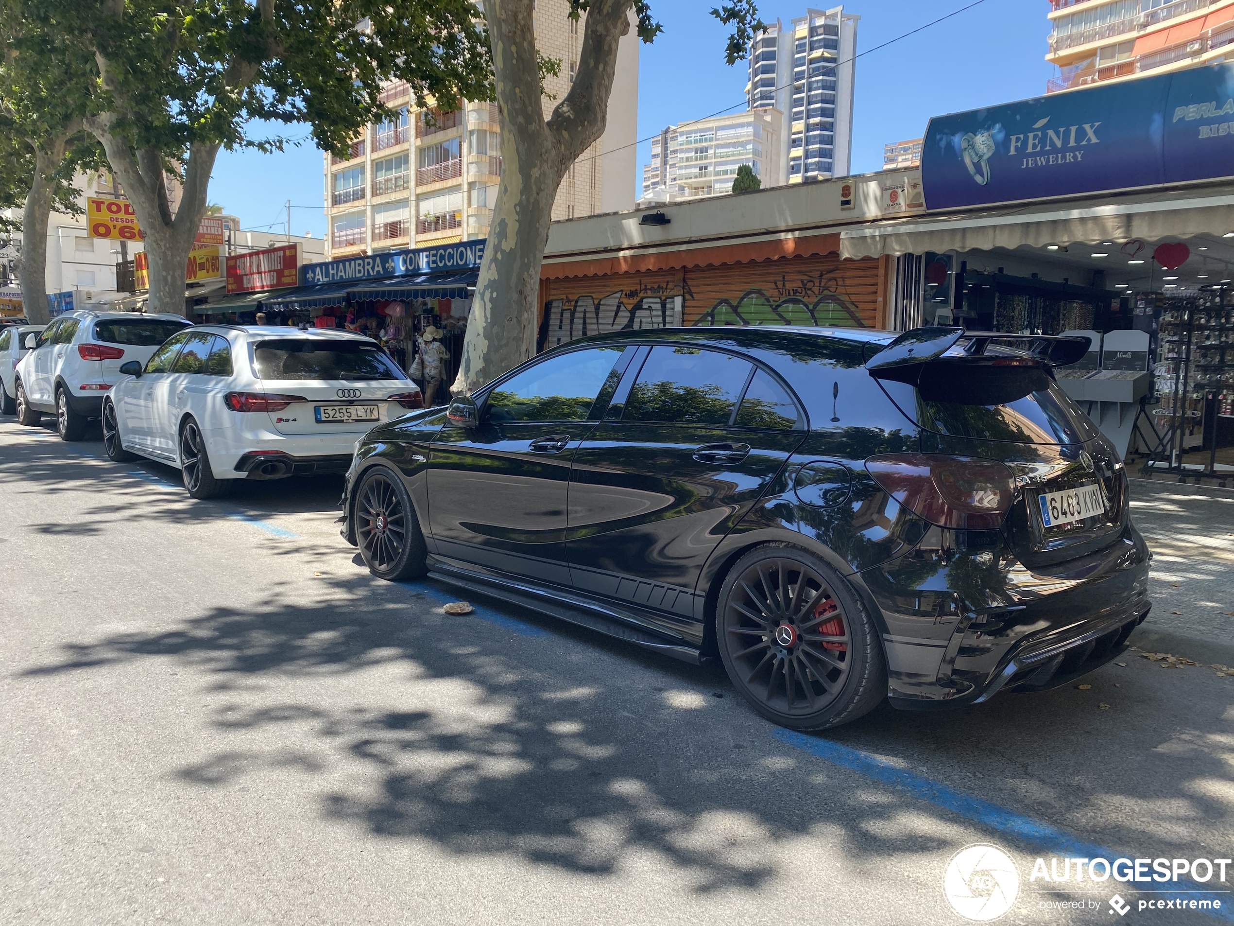 Mercedes-AMG A 45 W176 2015