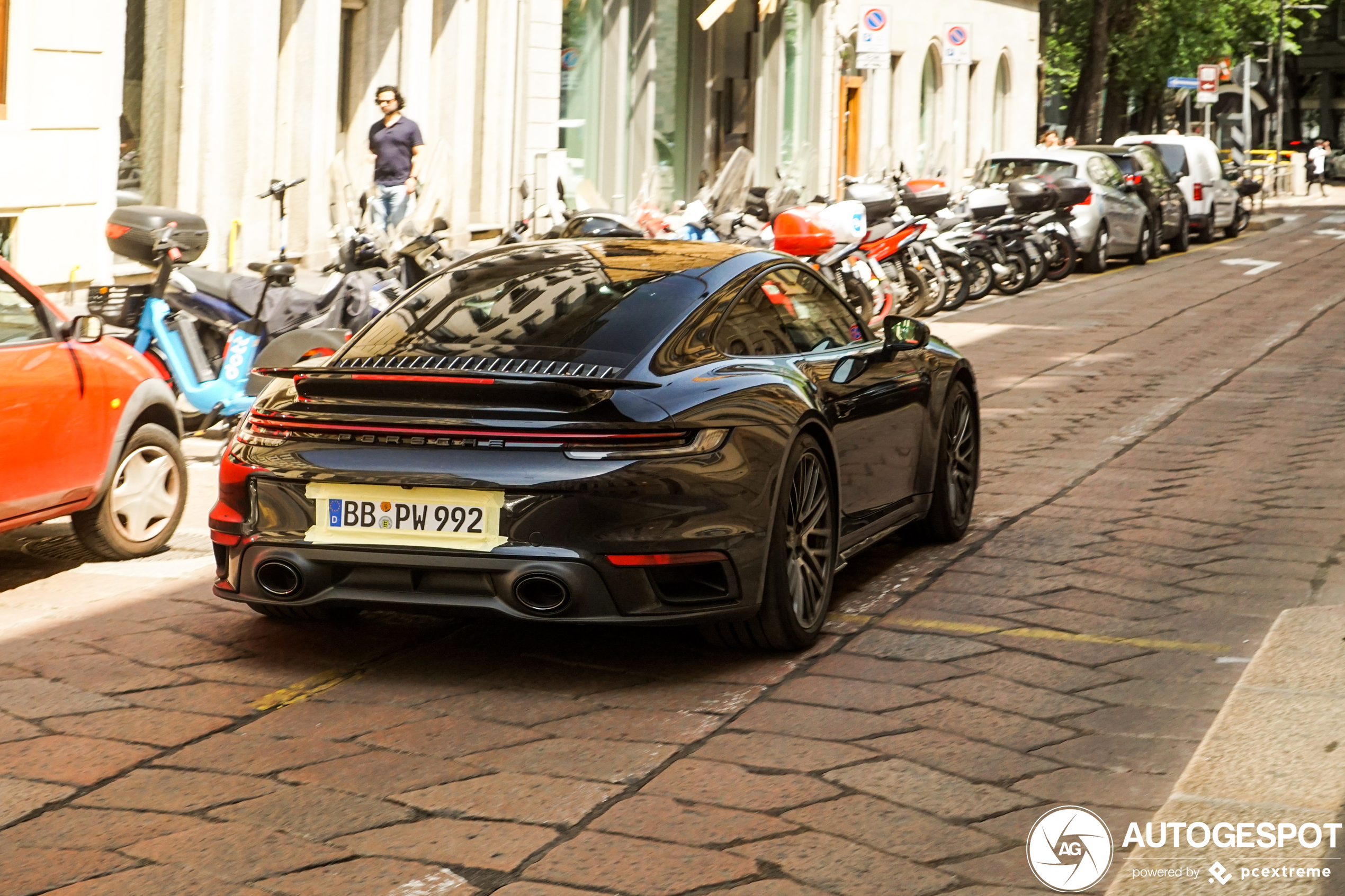 Porsche 992 Turbo