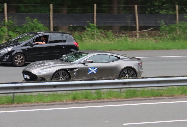 Aston Martin DBS Superleggera