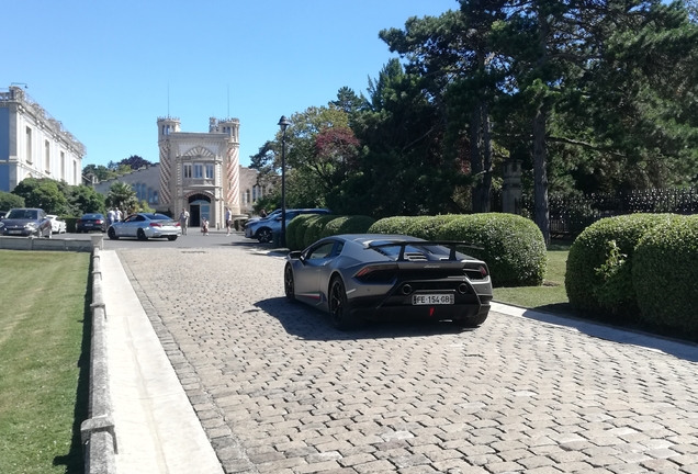 Lamborghini Huracán LP640-4 Performante