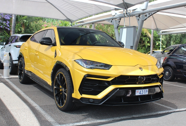 Lamborghini Urus