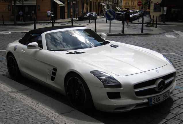 Mercedes-Benz SLS AMG Roadster