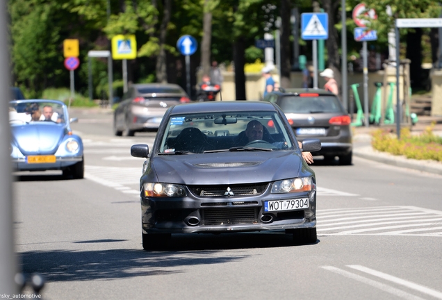 Mitsubishi Lancer Evolution IX MR