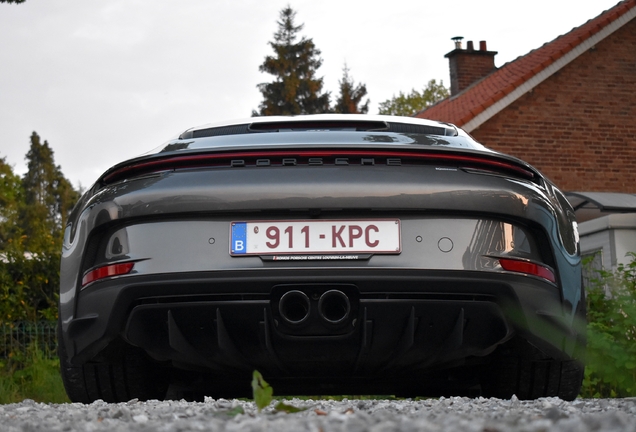 Porsche 992 GT3 Touring