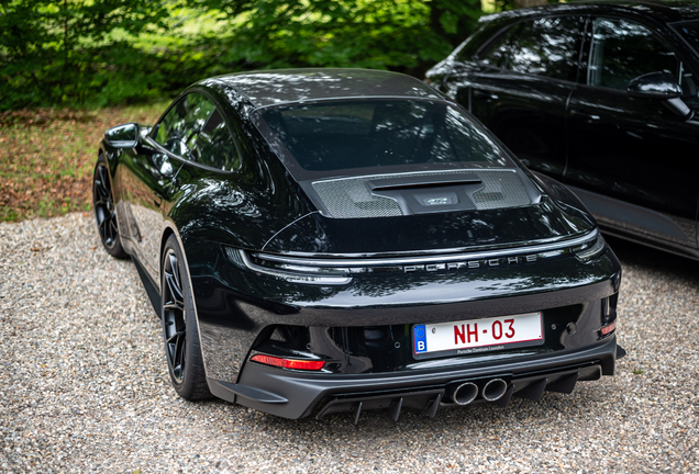 Porsche 992 GT3 Touring