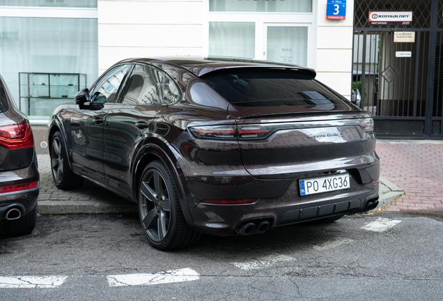 Porsche Cayenne Coupé Turbo S E-Hybrid