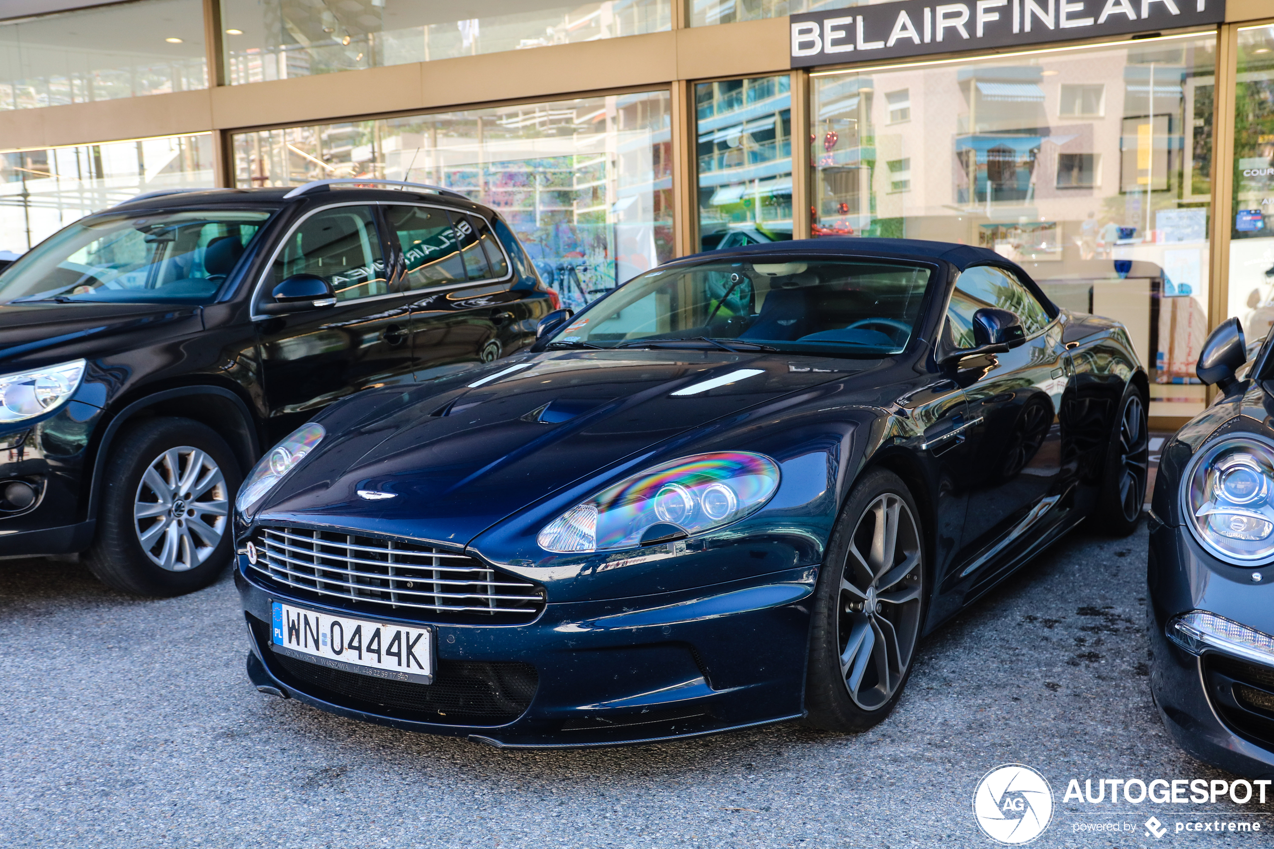 Aston Martin DBS Volante