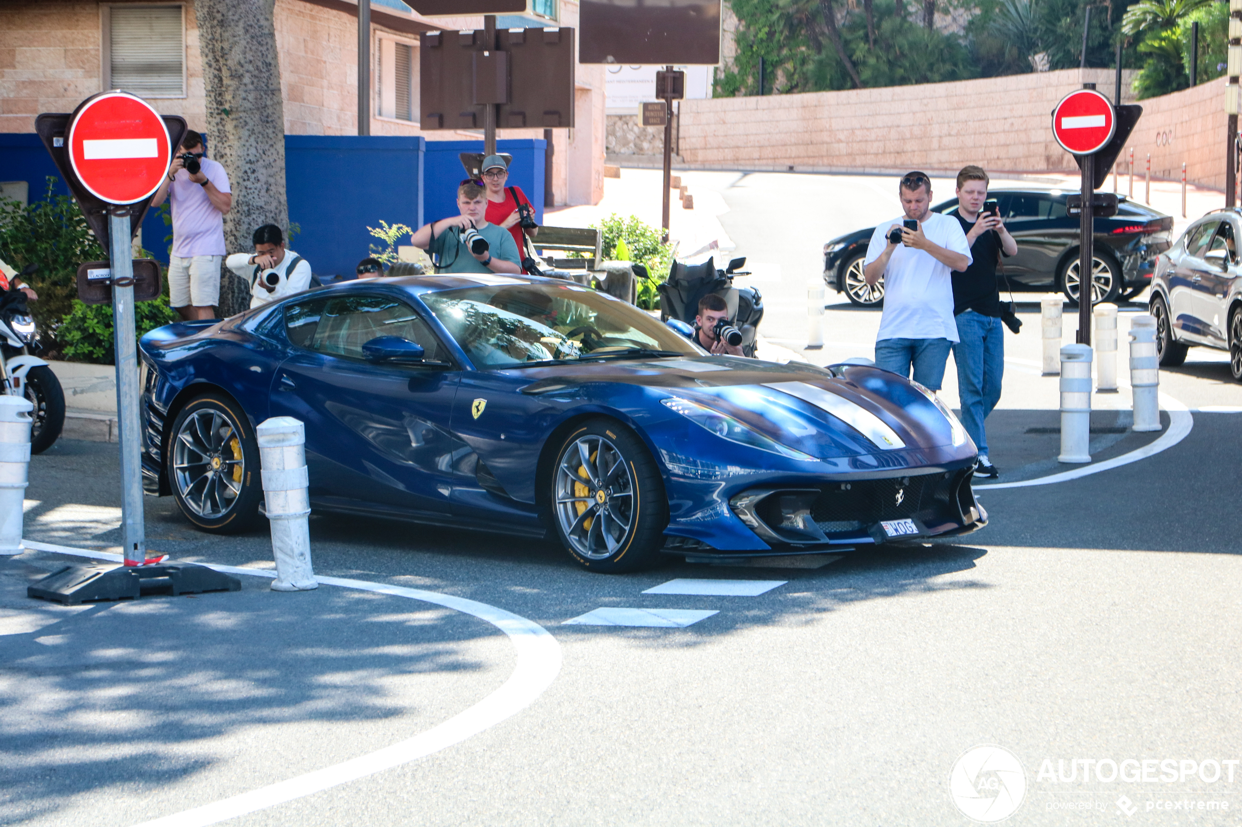 Monaco heeft er weer een Ferrari 812 Competizione bij