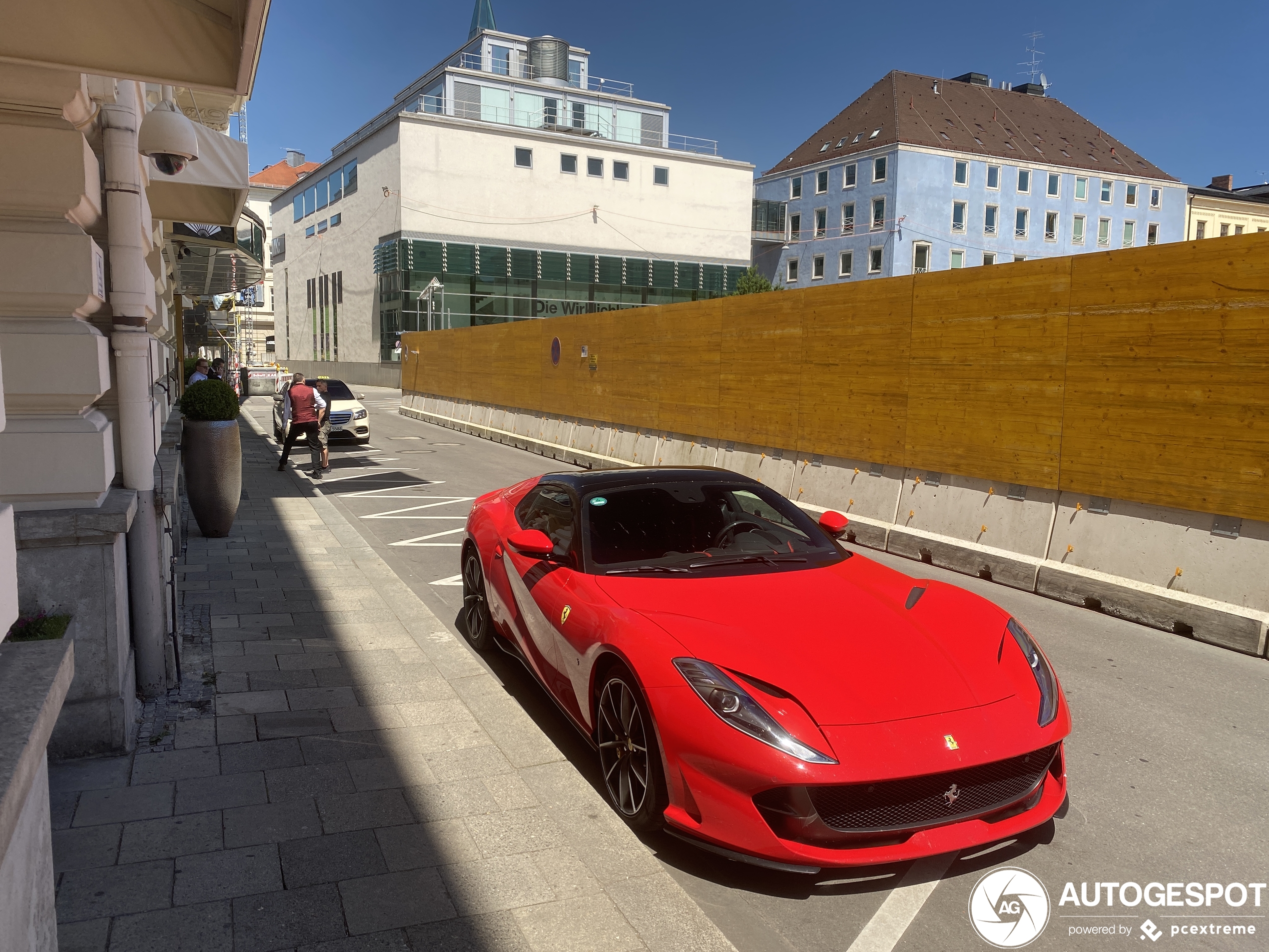 Ferrari 812 GTS