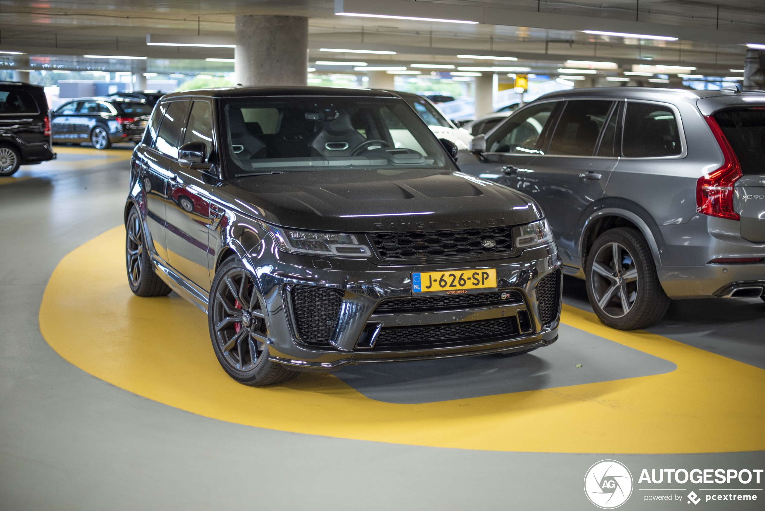 Land Rover Range Rover Sport SVR 2018