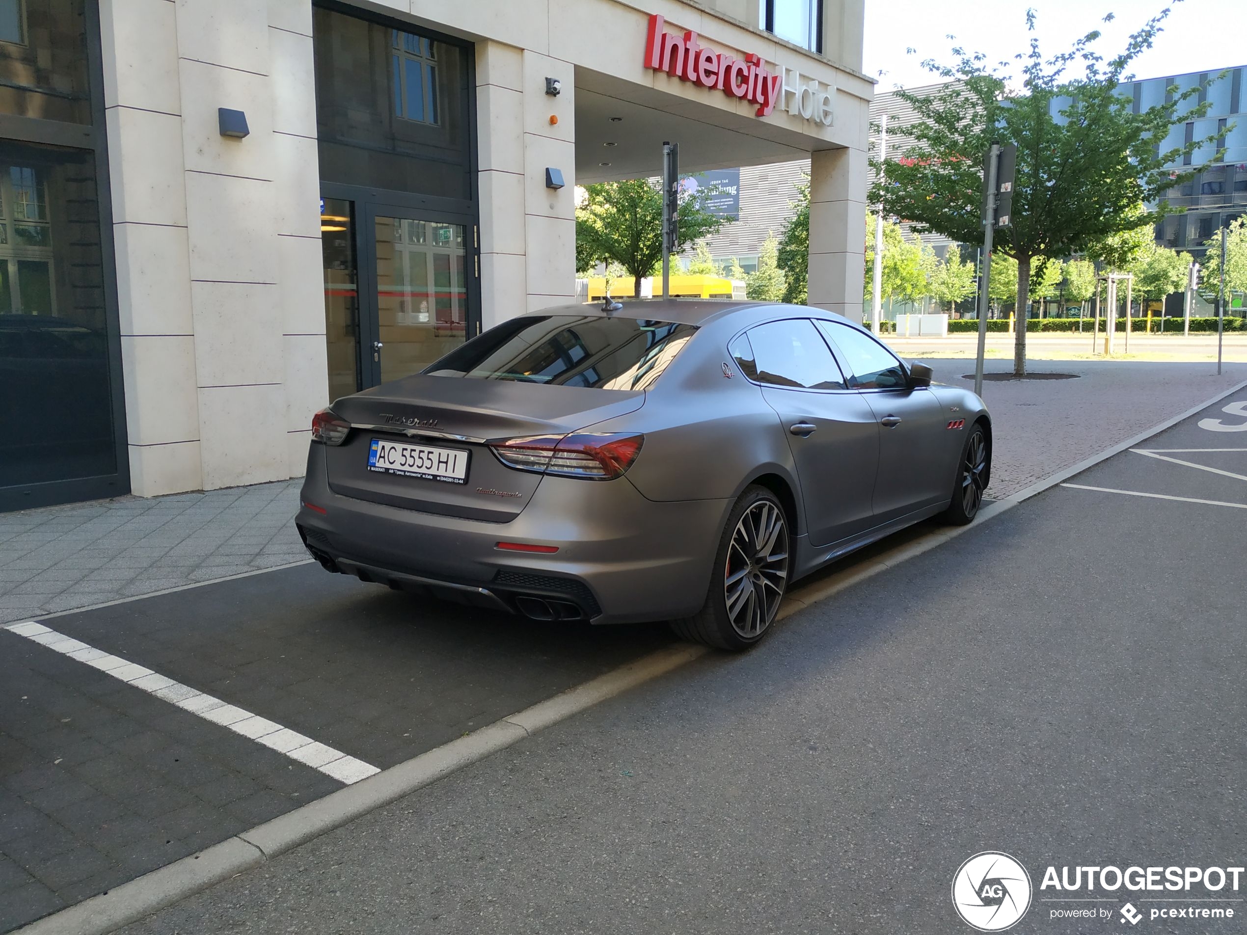 Maserati Quattroporte Trofeo