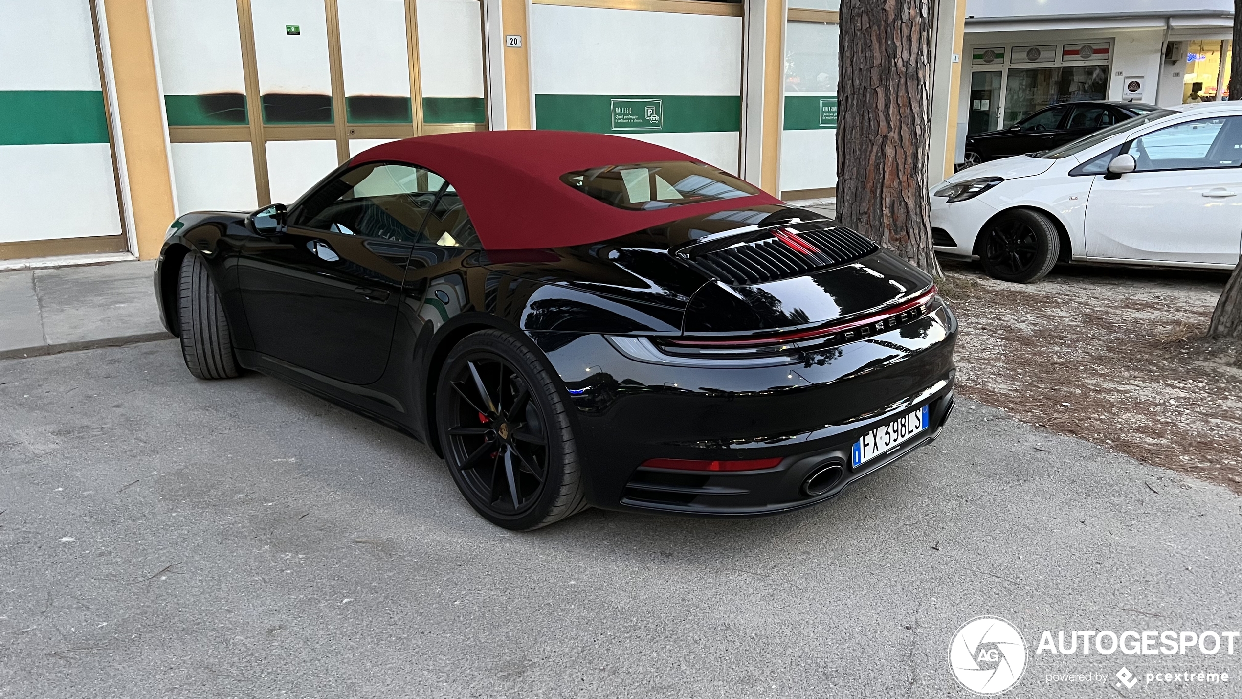 Porsche 992 Carrera S Cabriolet