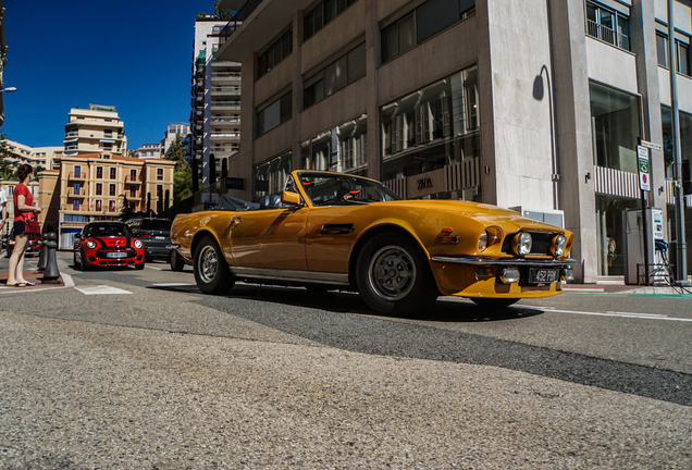 Aston Martin V8 Volante Series 1 (1978-1986)