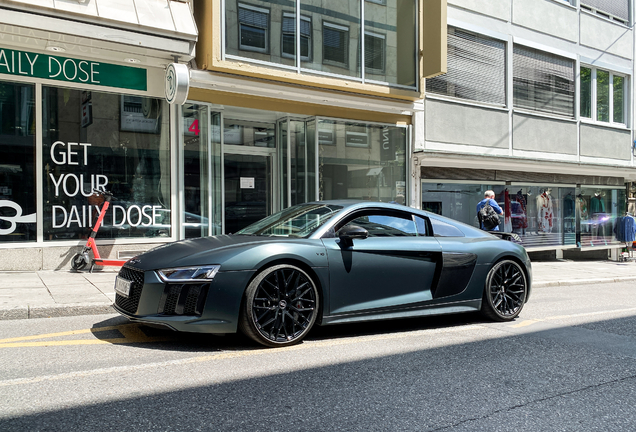 Audi R8 V10 Plus 2015