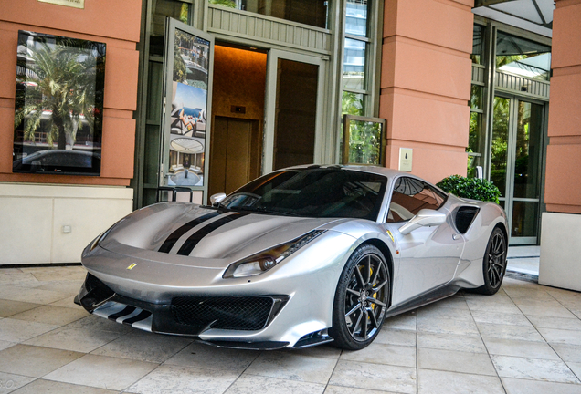 Ferrari 488 Pista