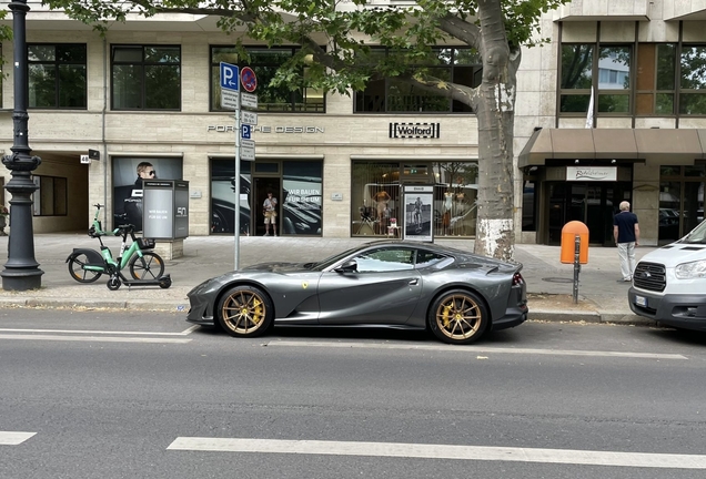 Ferrari 812 Superfast