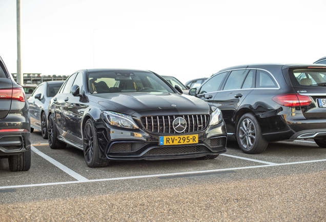 Mercedes-AMG C 63 S W205