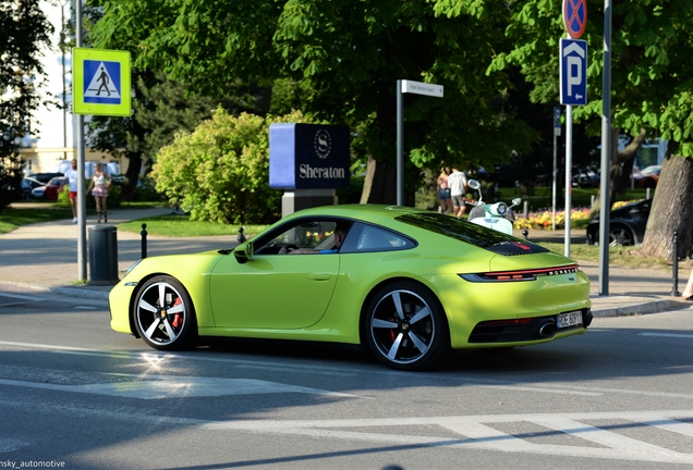 Porsche 992 Carrera S