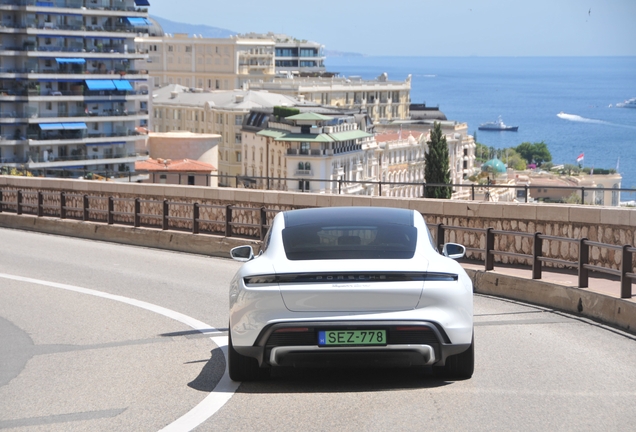 Porsche Taycan Turbo MkI