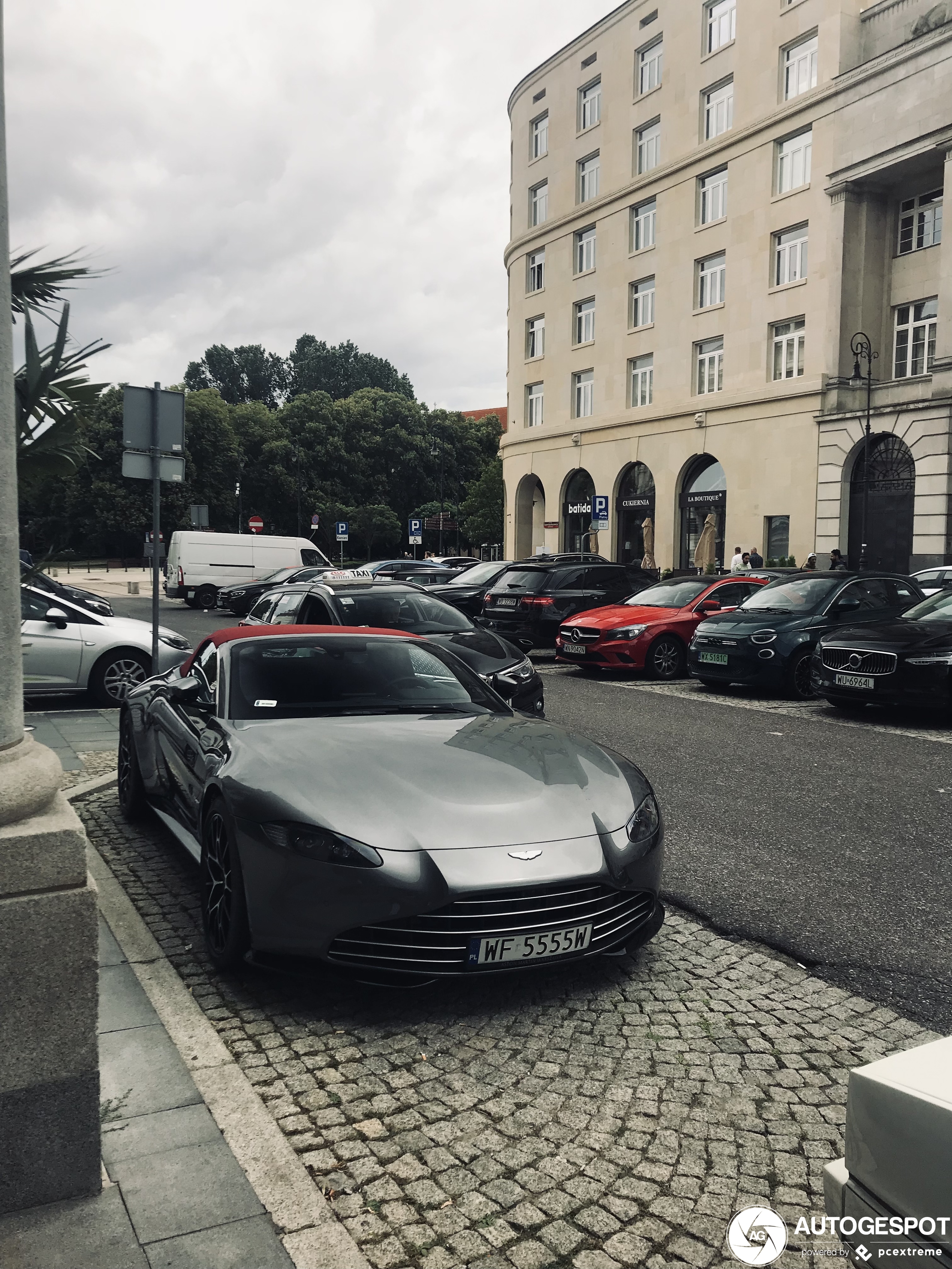 Aston Martin V8 Vantage Roadster 2020