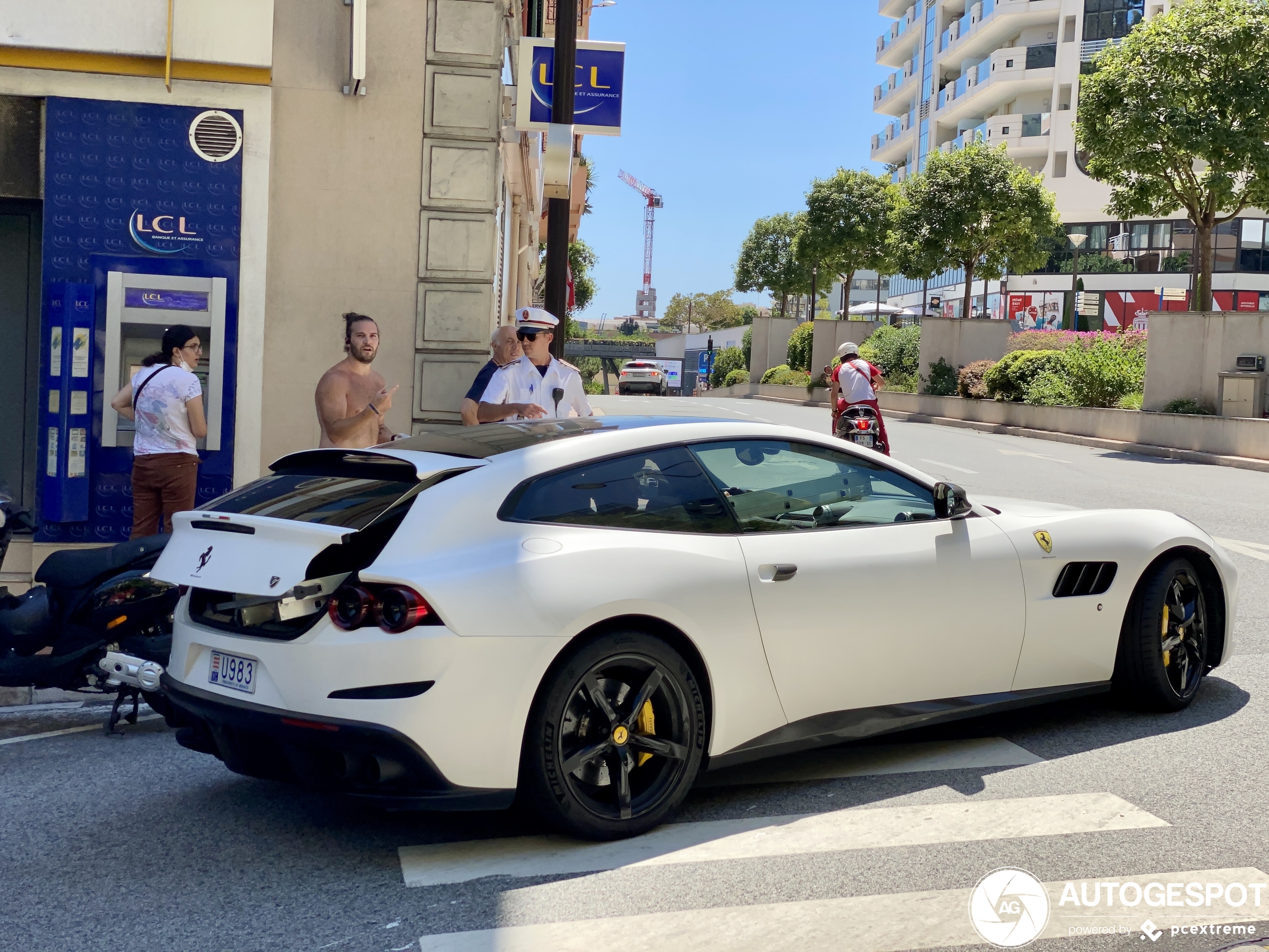 Ferrari GTC4Lusso T