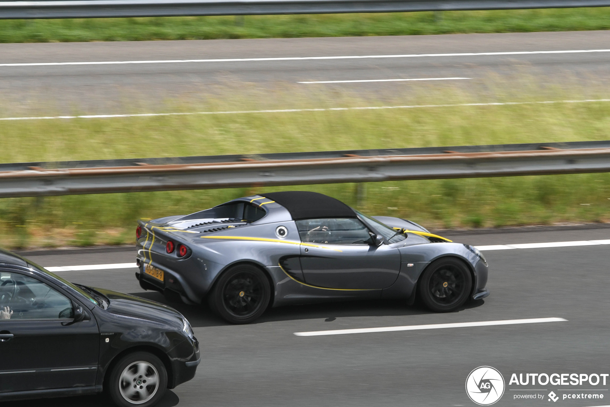 Lotus Elise S2 111R